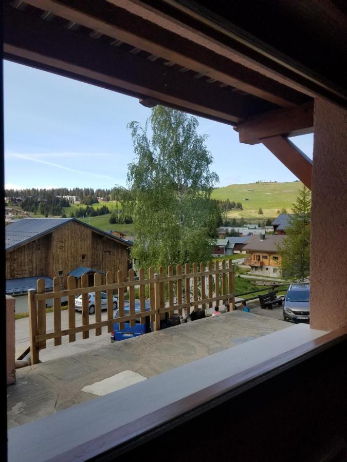 Les Saisies côté Bisanne appartement dans chalet LE Népal Exterior foto
